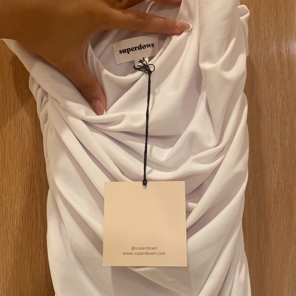 Revolve: Superdown Lisa Ruched Mini Dress - Picture 4 of 7